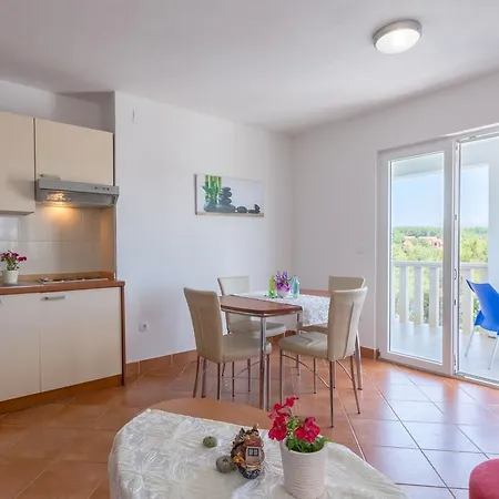 Apartments Simic Milna  Exterior photo